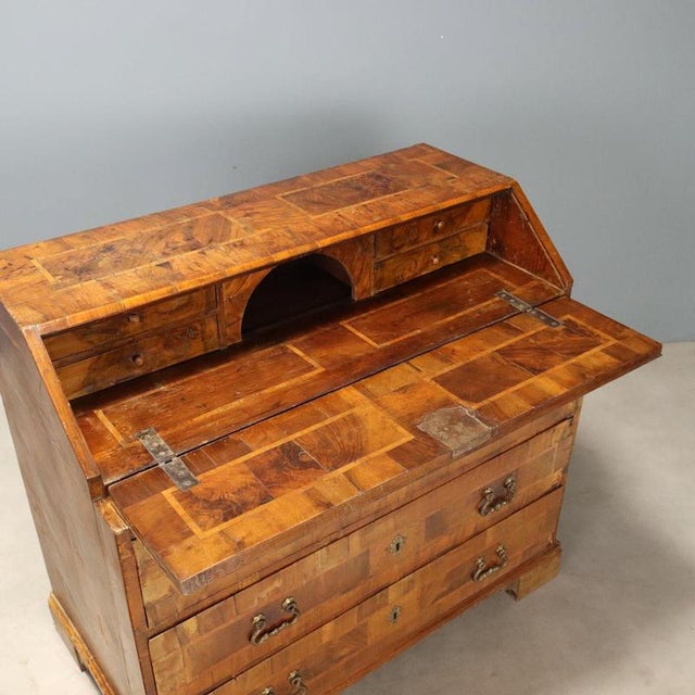 18th Century Walnut Bureau, Italy For Sale - Image 6 of 15