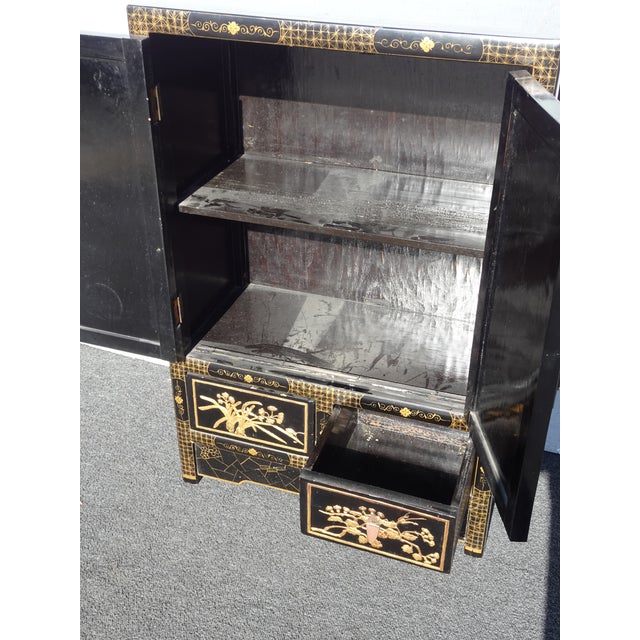 Vintage Oriental Chinese Chinoiserie Black Lacquer Cabinet W Drawers 1of2 For Sale - Image 15 of 15