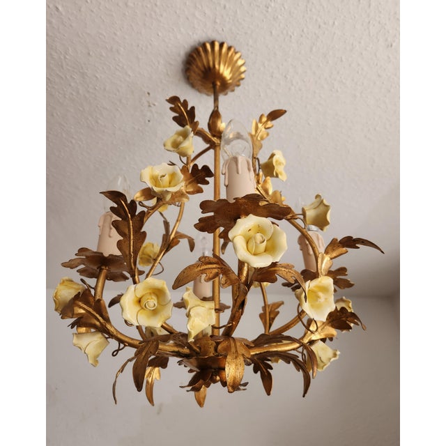 Vintage Gold-Plated and Hand-Forged Florentine Pendant Lamp with Porcelain Roses, 1960s For Sale - Image 18 of 18