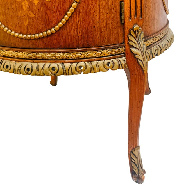 Mid 20th Century Louis XVI Style Round Gueridon Commode Tables With Carrara Marble & Floral Marquetry - A Pair For Sale - Image 14 of 17