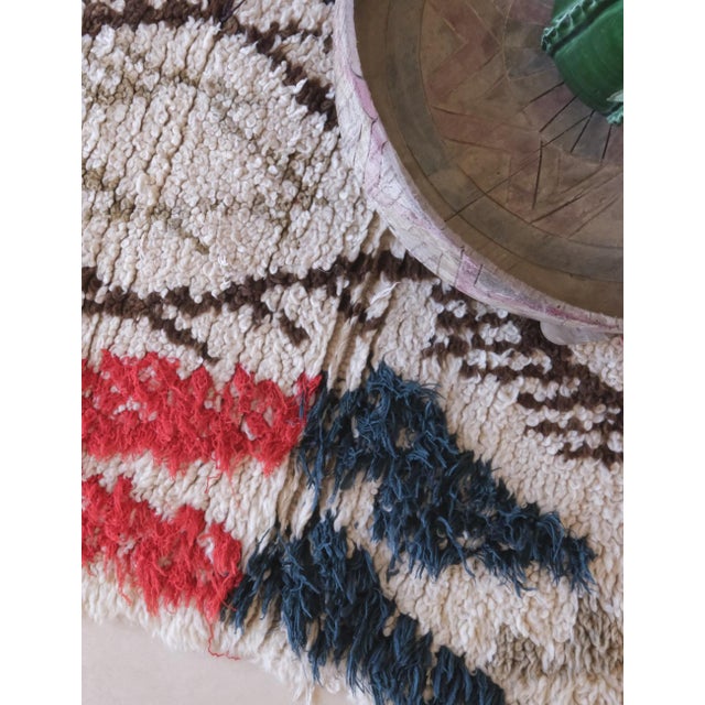 Small Azilal Moroccan Rug - 4.7 X 2.7 Ft For Sale - Image 4 of 7