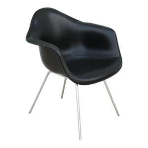 Vintage Mid-Century Modern Herman Miller Eames Molded Fiberglass Black Armchair