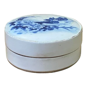 Chinese Blue White Porcelain Graphic Accent Round Box Display