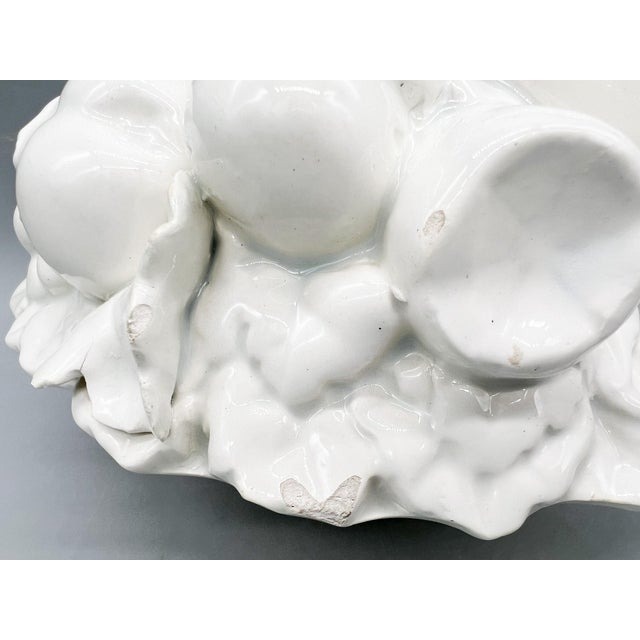 Italian White Ceramic Grape Tureen or Covered Bowl - Blanc De Chine - Mid Century, Neoclassical, Hollywood Regency For Sale - Image 14 of 18