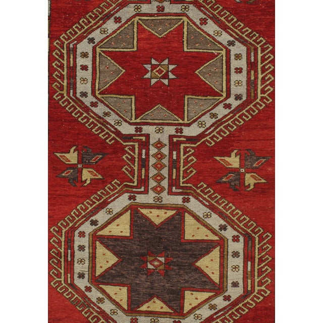 Vintage Turkish Oushak Runner Rug, 4ft 11in X 12ft 10in For Sale In New York - Image 6 of 8