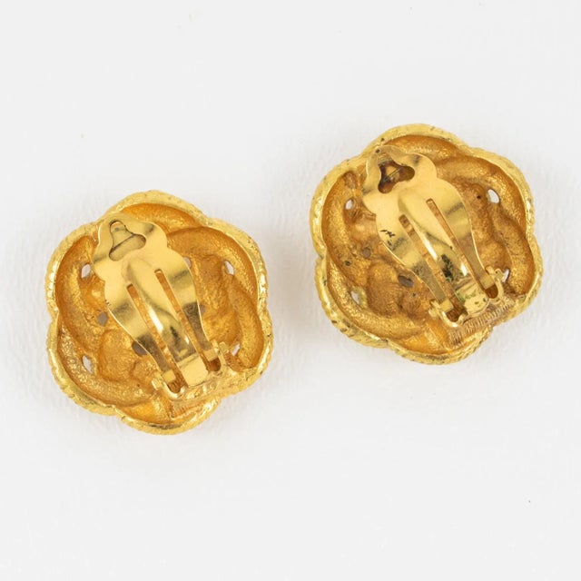 Ungaro Paris Braided Gilt Metal Pair of Clip Earrings For Sale - Image 4 of 6