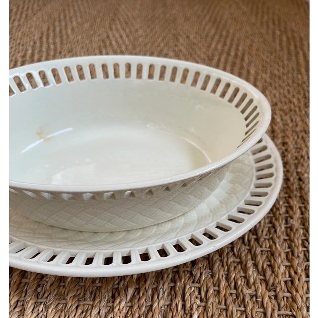 Wedgwood Late 19th Century Creamware Wedgwood Reticulated Oval Basket With Underplate For Sale - Image 4 of 8