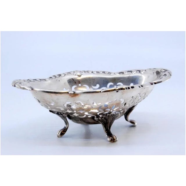 Silver Candy Box with Floral Motifs and Feet For Sale - Image 3 of 10