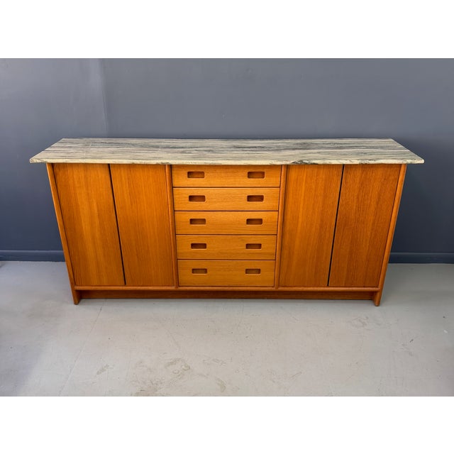 Wood American Studio White Oak Sideboard / Bar Cabinet United States, Circa 1958–1965 For Sale - Image 7 of 18