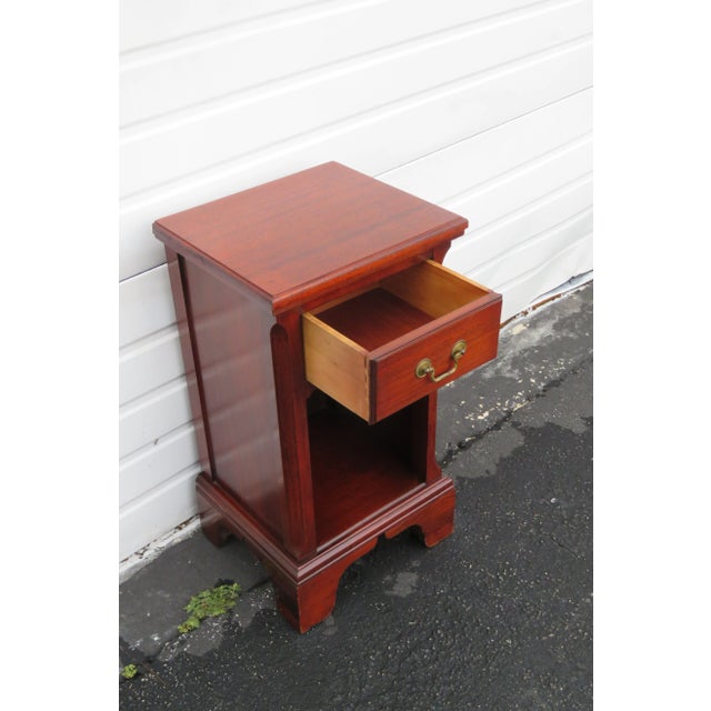 Traditional Mahogany Tall Nightstand Side End Table For Sale - Image 3 of 13