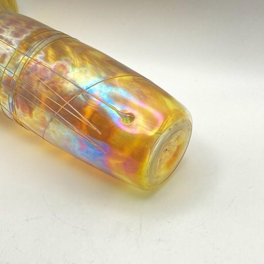 Roger Roland Golden Iridescent Signed Art Glass Vase (Hand Blown, 8.75-inch, Vintage) For Sale - Image 14 of 17