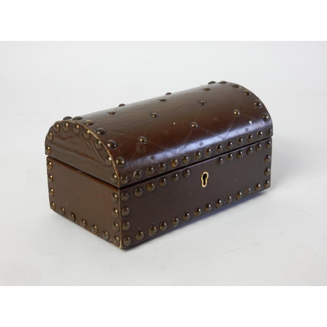 Mid-Century Modern Vintage Brown Leather Bronze Nailhead Jewelry Box, Tommi Parzinger Style For Sale - Image 3 of 8