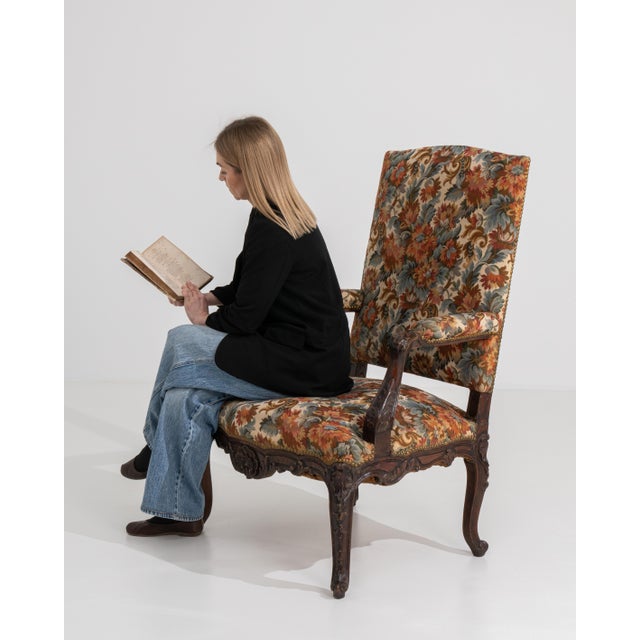 French 19th Century Louis XV Oak Armchair With Needle Point Upholstery For Sale - Image 3 of 12
