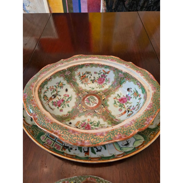 Green Antique Chinese Porcelain Rose Medallion Tureen For Sale - Image 8 of 12