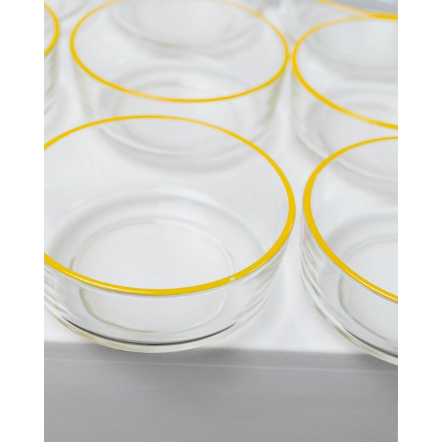 Vintage Empoli Glass Bowls in Clear Glass with Yellow Rim from Fratelli Buggiani,1980s, Set of 9 For Sale - Image 8 of 12