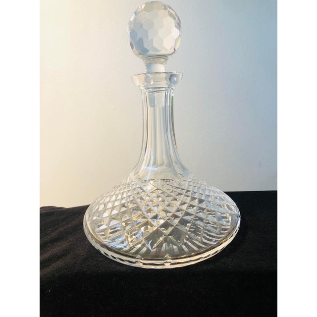 Late 20th Century Late 20th Century Elegant Vintage Irish-Style Cut Crystal Decanter With Faceted Stopper For Sale - Image 5 of 6