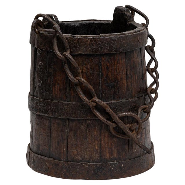 1800s French Primitive Wooden Bucket With Chain For Sale - Image 15 of 18
