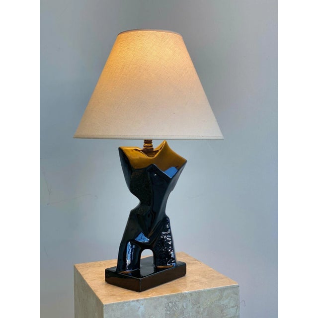 Mid-Century Modern Vintage Black Glazed Ceramic Abstracted Cubist Bust Lamp Attributed to Yasha Heifetz, Circa 1950s For Sale - Image 3 of 11