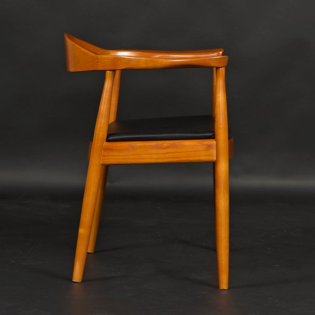 Mid-Century Modern Oak Round Chair in the Style of Hans Wegner For Sale - Image 11 of 12