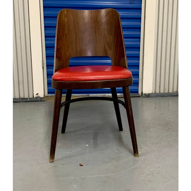 Mid-Century Modern Mid-Century No. 515 Dining Chair by Oswald Haerdtl for Ton, 1960s For Sale - Image 3 of 8
