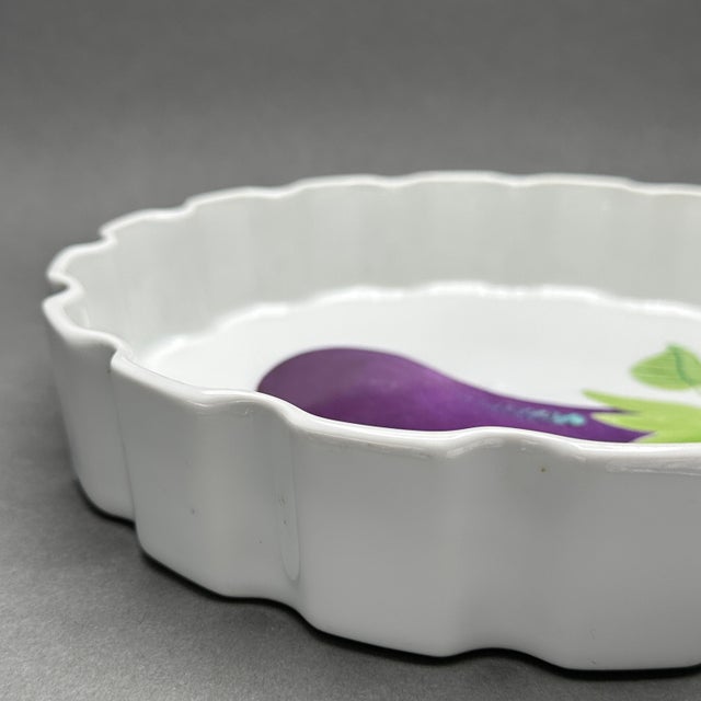 Vintage Hand Painted Limoges Eggplant Quiche Dish by Le Chambrelain for Bergdorf Goodman For Sale In New York - Image 6 of 9
