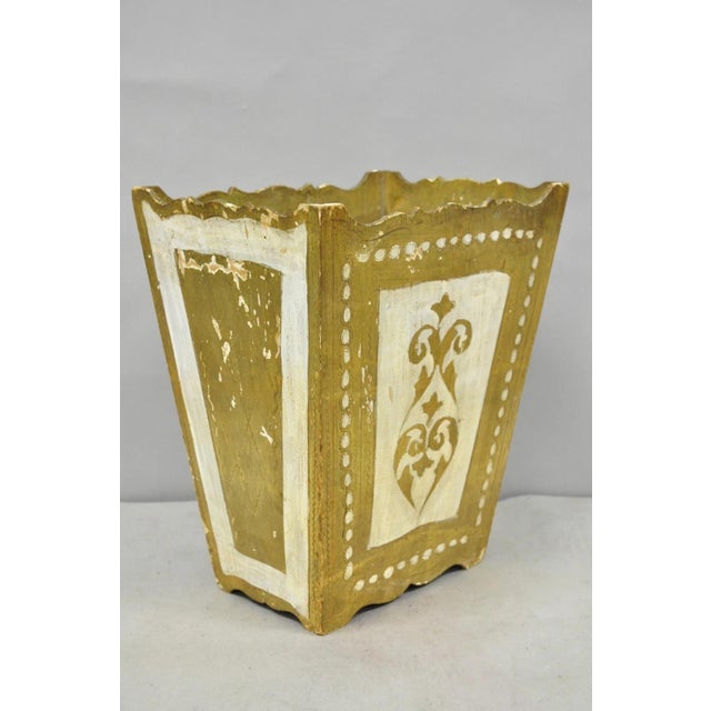 Vintage Italian Florentine Hollywood Regency Gilt Giltwood Wastebasket Trash Can For Sale - Image 17 of 17