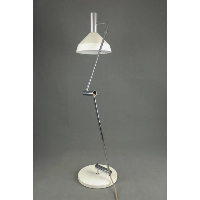 Type 60 T Table Lamp by Rico & Rosmarie Baltensweiler for Baltensweiler, 1960s For Sale - Image 13 of 16