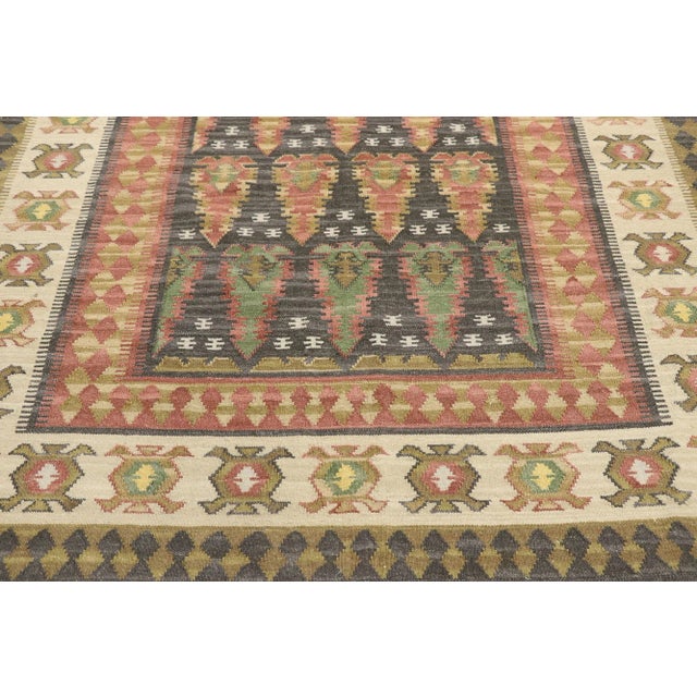 Vintage Persian Kilim Rug - 05'04 X 08'02 For Sale - Image 4 of 8
