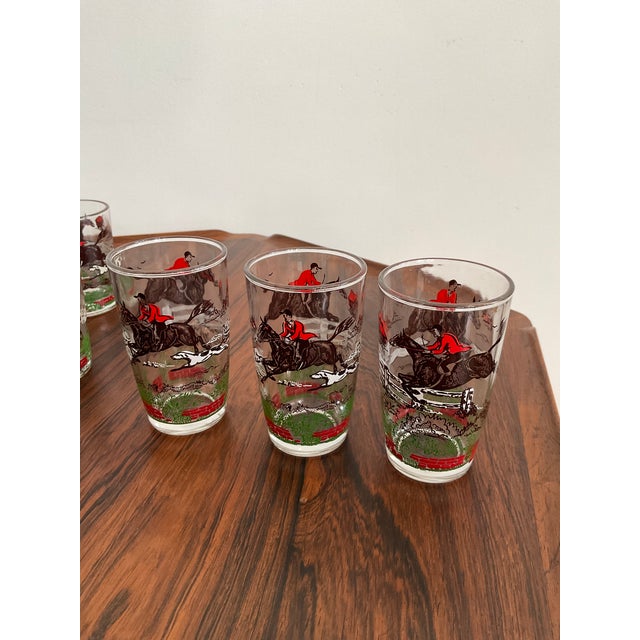 1950s Vintage Hazel Atlas "Fox Hunt" Glassware Set - Mixed Sizes - 15 Pieces For Sale - Image 5 of 10