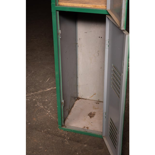 Vintage Two-Tier Steel Locker in Green For Sale In Chicago - Image 6 of 9