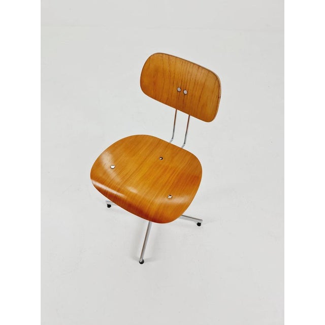 Bauhaus German Swivel Chair by Egon Eiermann for Wilde & Spieth, 1950s For Sale - Image 9 of 11