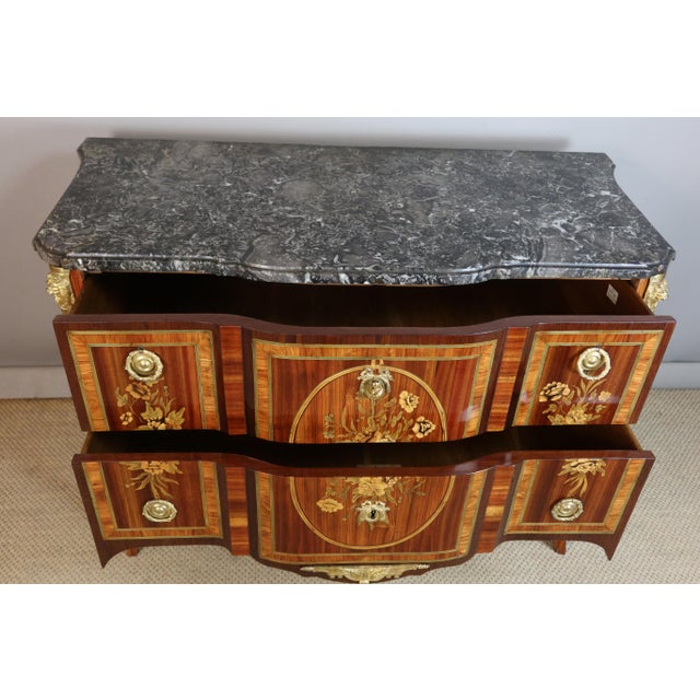 Transitional Commode by Martin Ohneberg, 18th Century For Sale - Image 11 of 12