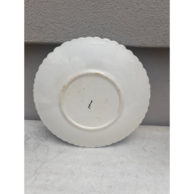 Orchies French Majolica Pink Daisy Plate Orchies, Circa 1890 For Sale - Image 4 of 4