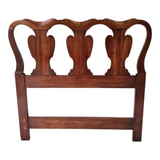 1970s Mid-Century Oldtowne Solid Cherry Georgian Style Twin Size Headboard For Sale