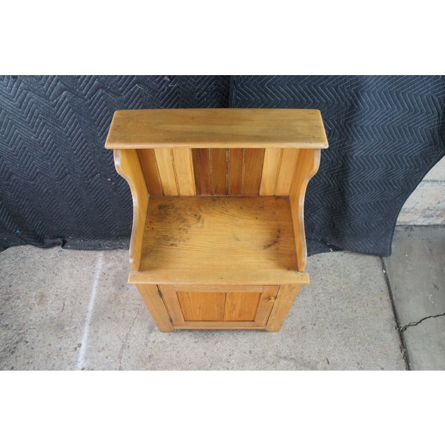 Early 20th Century Antique Oak Country Farmhouse Dry Sink Drybar Washstand Cabinet Stand For Sale - Image 5 of 11