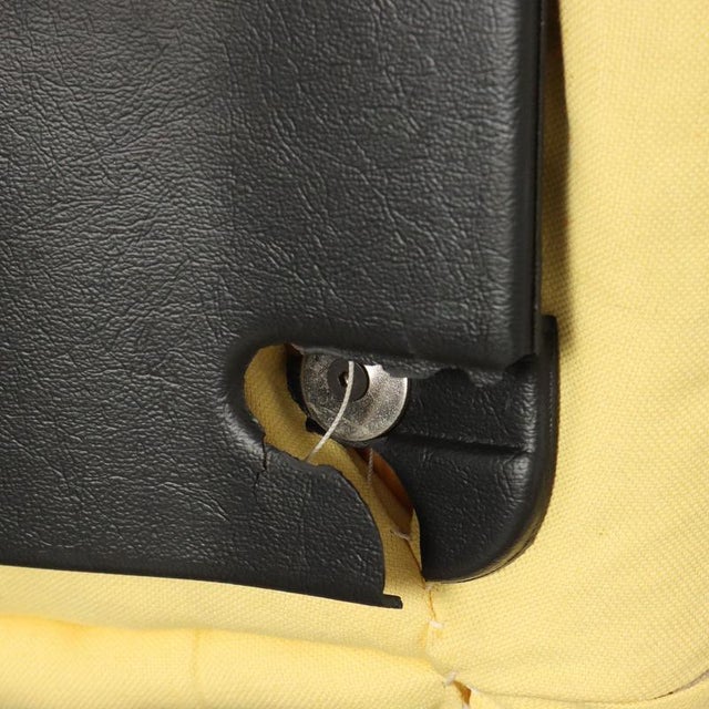 Small Sofa from ICF, 1980s-1990s For Sale - Image 11 of 12