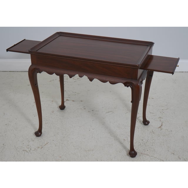 Queen Anne Henkel Harris Mahogany Queen Anne Style Tea Table For Sale - Image 3 of 18