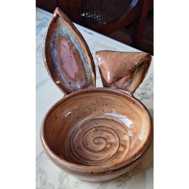Vintage Folk Art Rabbit Motif Studio Art Pottery Bowl | Chairish
