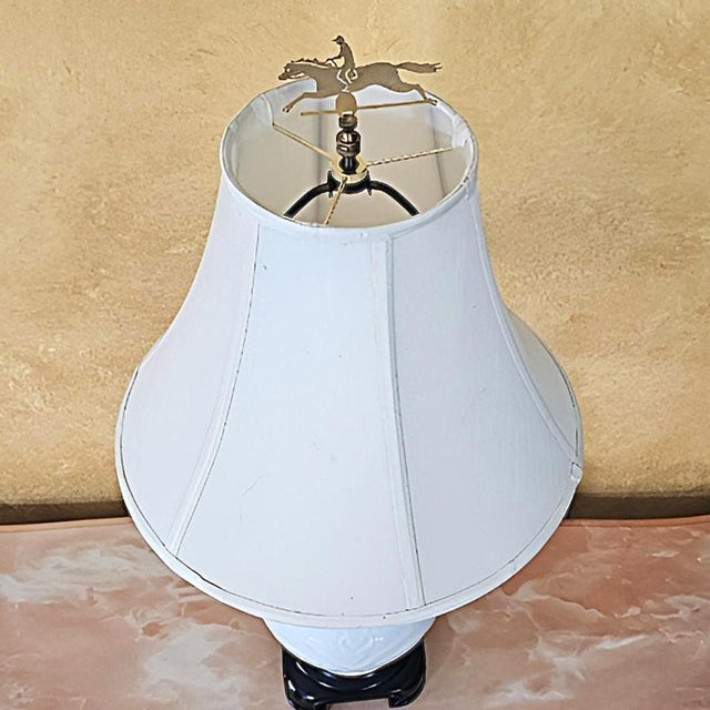 Wildwood Late 20th Century Wildwood Neoclassical White Porcelain Urn Lamp With Horse & Jockey Finial – 29.5” For Sale - Image 4 of 18