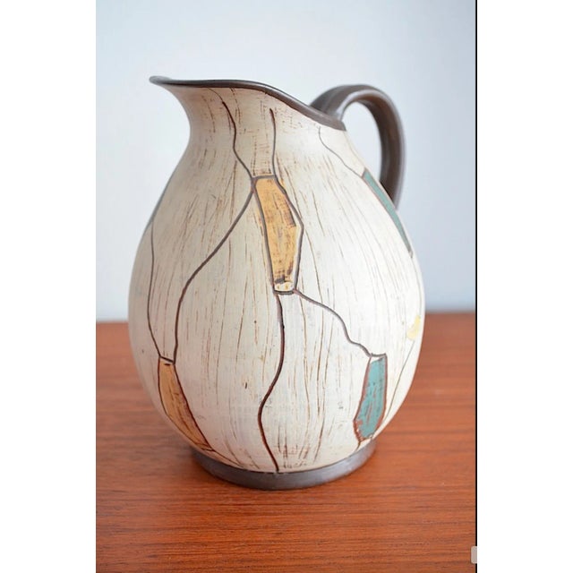 A very beautiful 1950s ceramic vase by Heinrich-Maria Müller for the Sawa ceramics manufacturer. - Napoli decor - Mod....