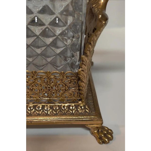 Mid 20th Century Vintage Ornate 2 Decanter Tantalus - Mid-20th Century For Sale - Image 5 of 18