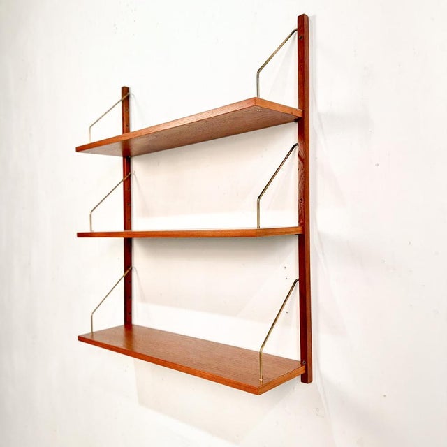 Brown Danish Teak Shelving Unit with Three Shelves in the style of Cadovius, Sorensen, 1960s For Sale - Image 8 of 8