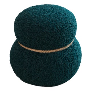 Cozy Sherpa Round Nesting Stool– Blackish Green Broadcloth Pleat, New For Sale