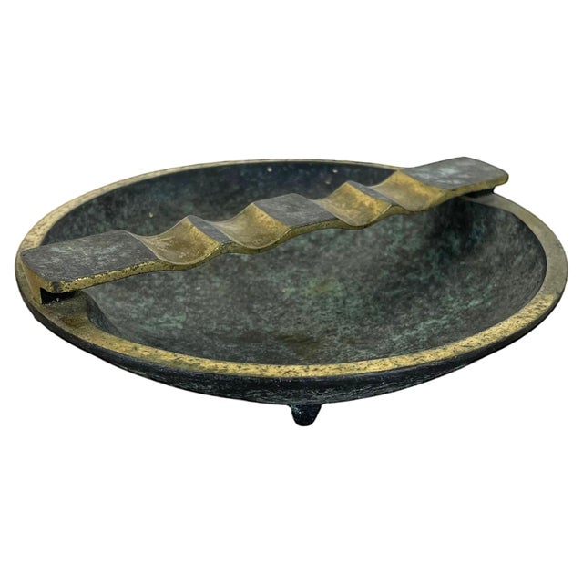 Vintage Hagenauer Austrian Tripod Brass Ashtray, Austria, 1950s For Sale