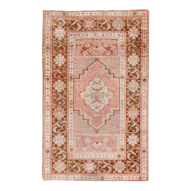 Galerie Shabab Collection Mid-20th Century Turkish Oushak Throw Rug For Sale