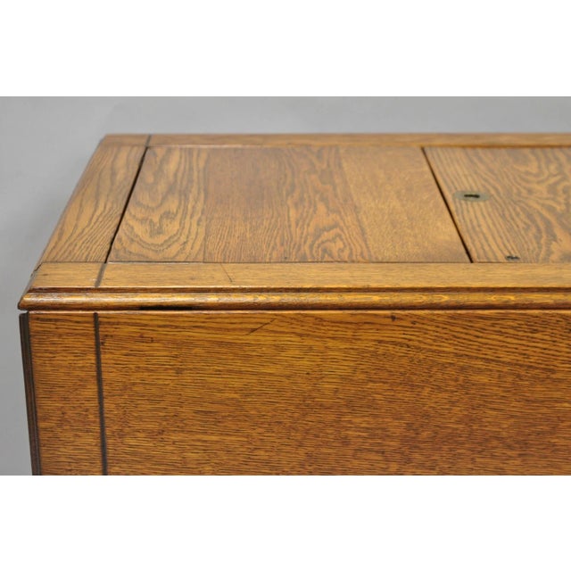 Antique Arts & Crafts Oak Wood Rolling Bar Cart Liquor Cabinet by Lammert's For Sale In Philadelphia - Image 6 of 18
