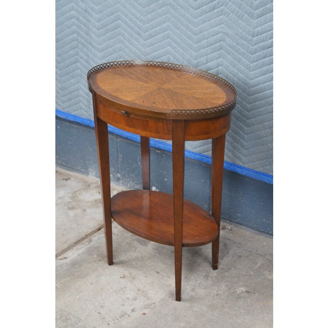 Mahogany English Provincial 2 Tier Brass Gallery Tray Side Table Stand For Sale - Image 6 of 13