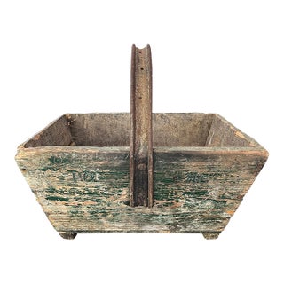 19th Century French Grape-Picking Wooden Basket For Sale