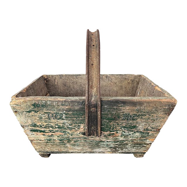 19th Century French Grape-Picking Wooden Basket For Sale
