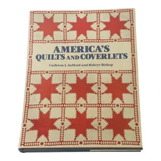 20th Century. American Quilts and Coverlets Coffee Book For Sale